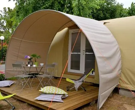 Camping Du Lac Campingplads Pouzauges